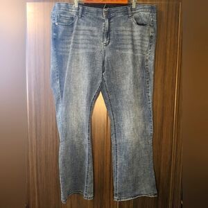 Lane Bryant Venezia Mid-Rise Bootcut Jeans, 24 Short